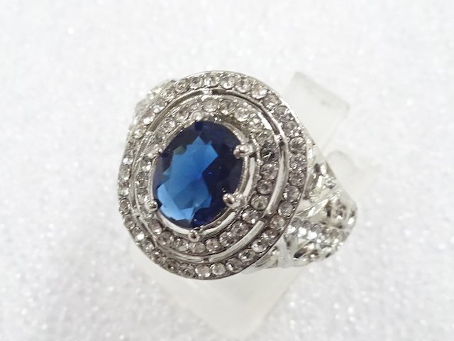 色石　指輪(17.5号)